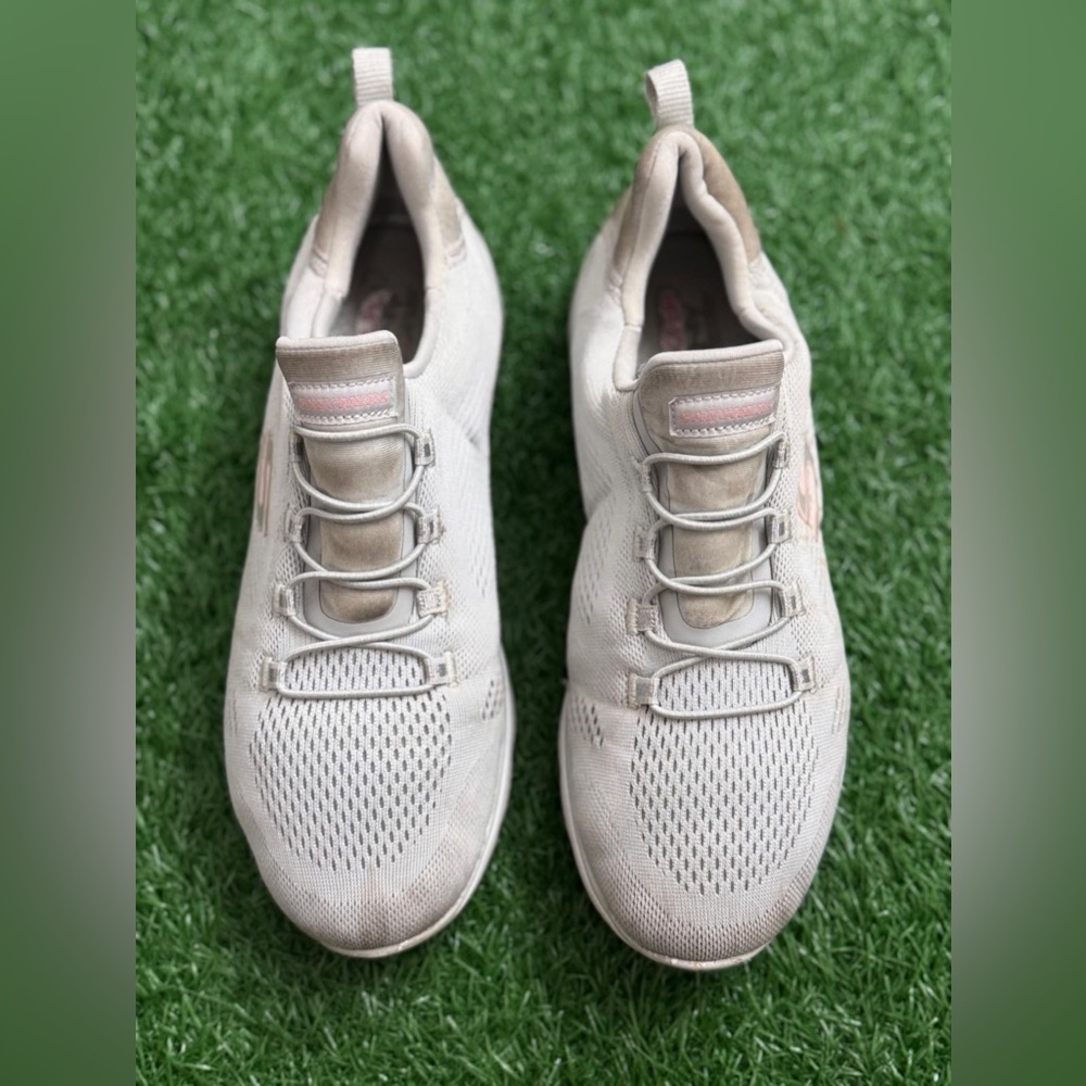 Skechers Women's White Sneakers Size 10